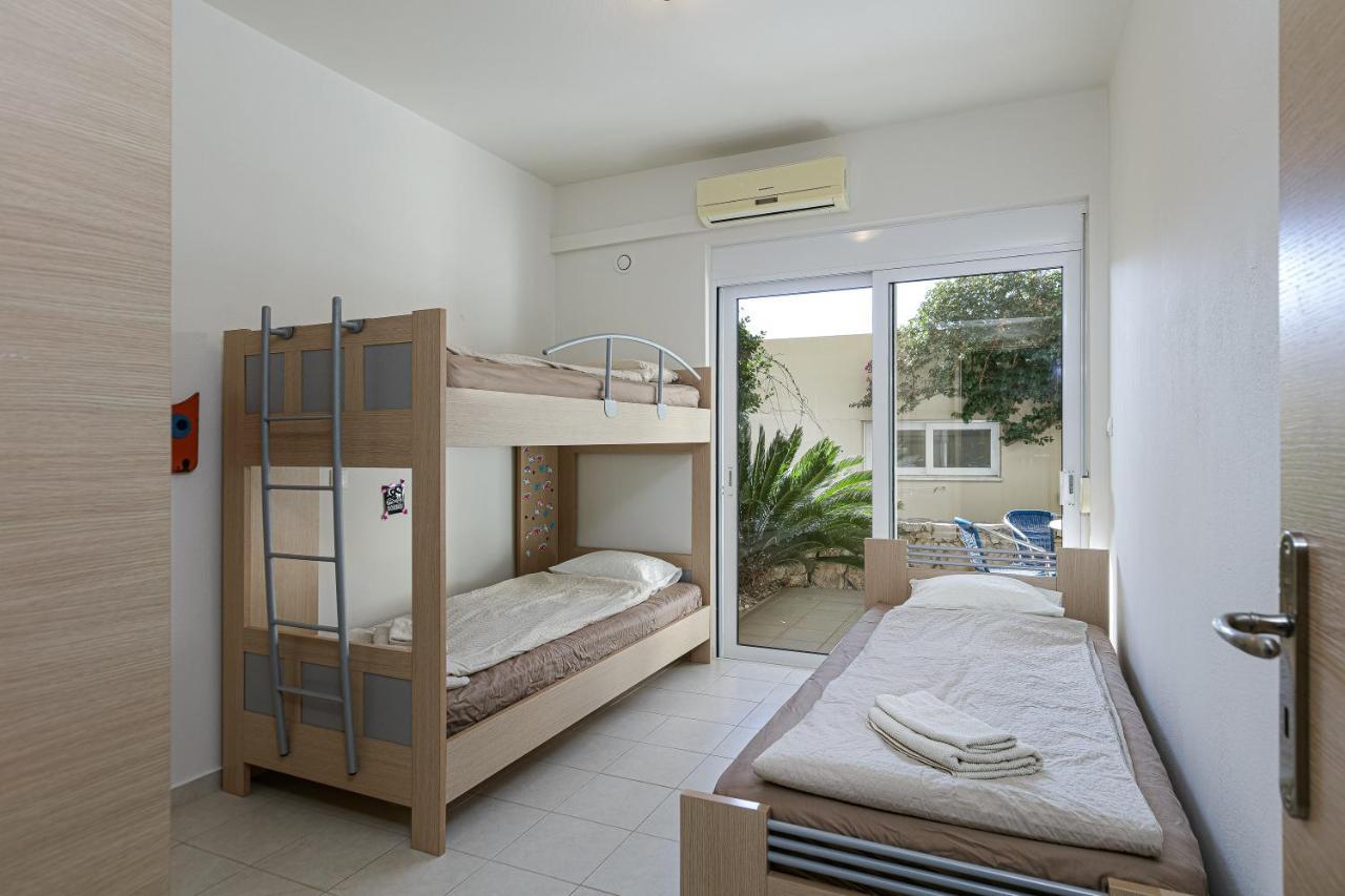 Panorama Homes *